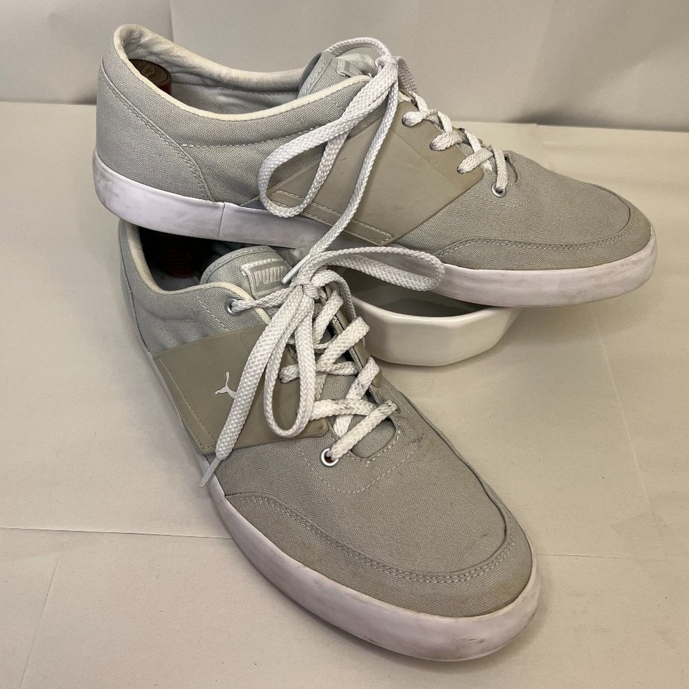 Puma Sneakers